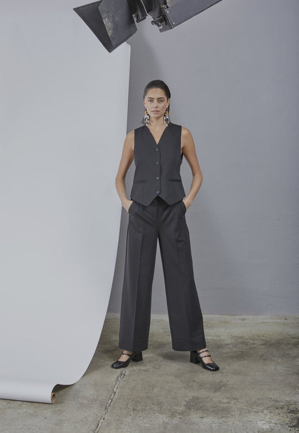 Love & Divine Love1068 pants black