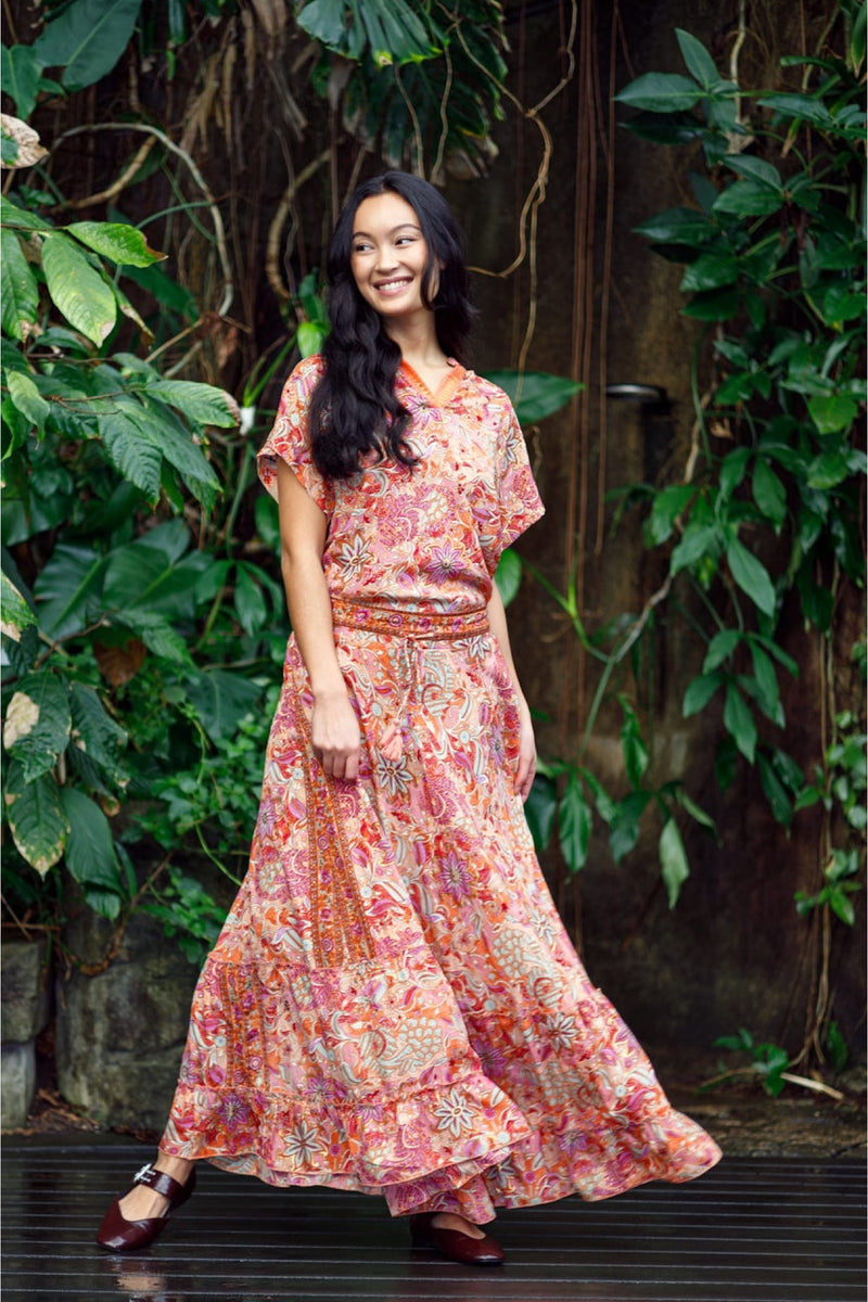 Black Colour Luna maxi frill pacifique orange