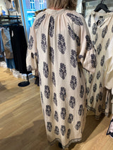 QNUZ Boheme dress beige
