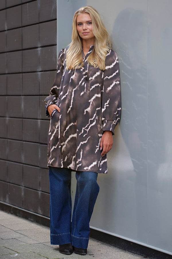 Prepair Olivia dress washed black brown