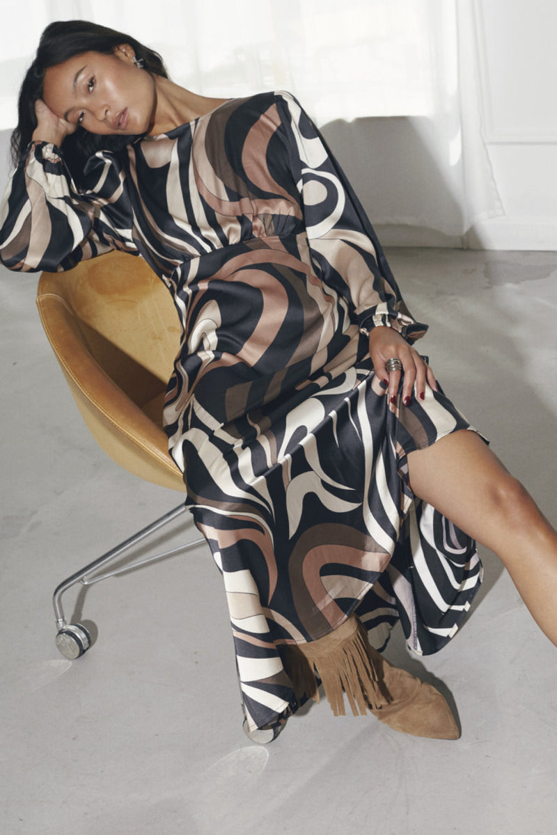 Love & Divine dress grafic print brown