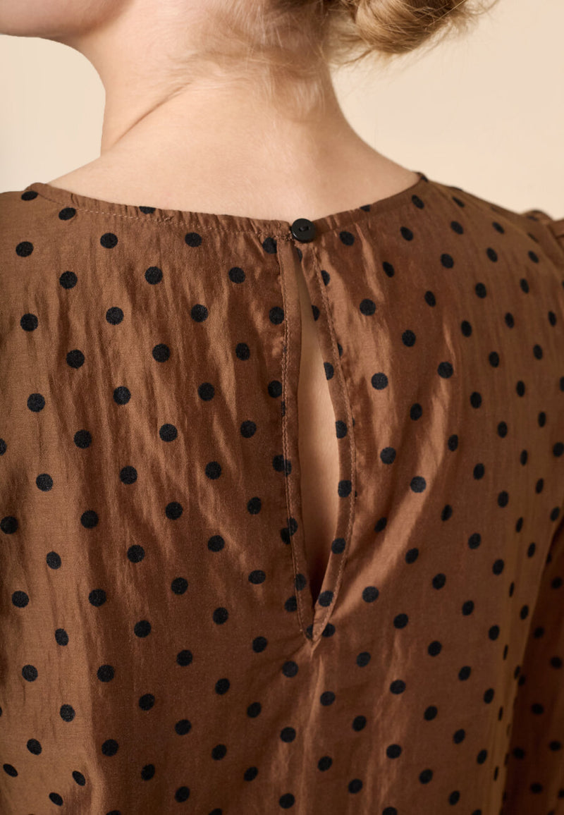 Love & Divine dress with polka dots brown
