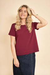 Black Colour May t-shirt plum