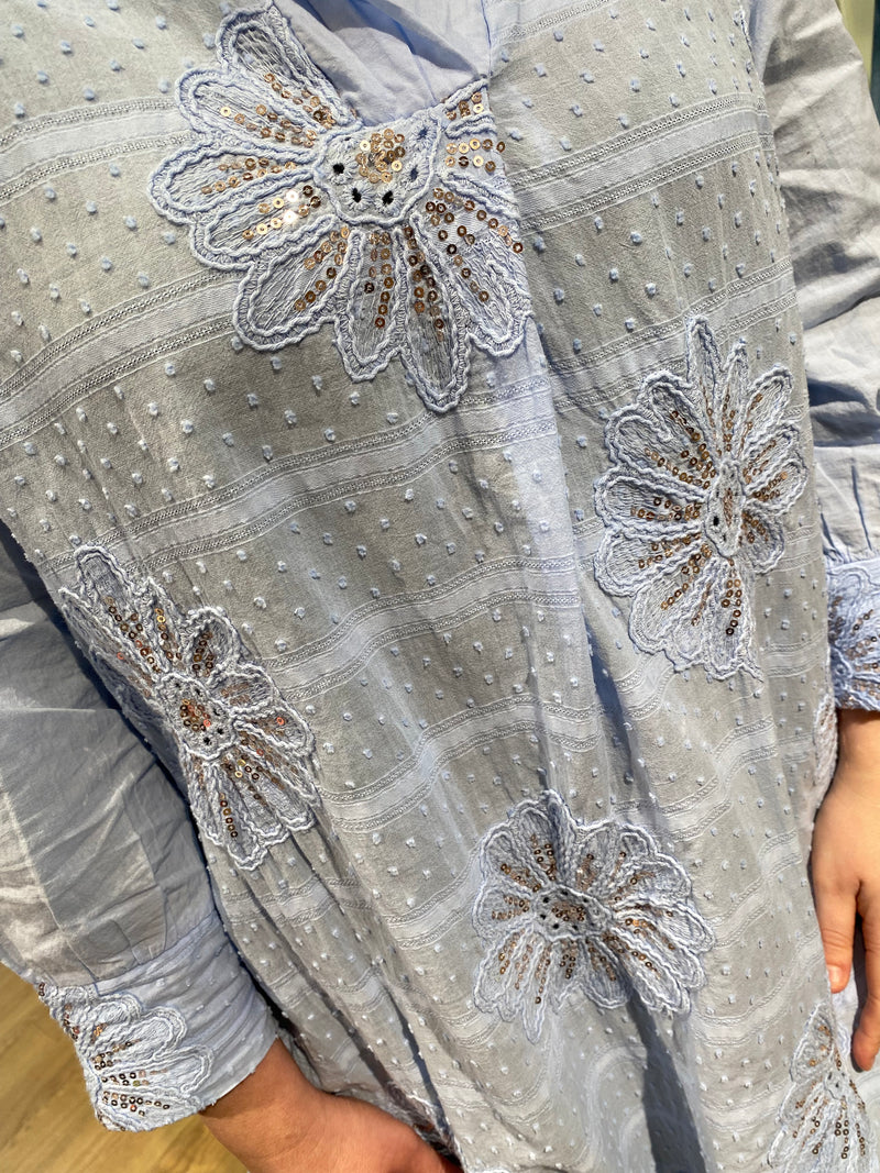 QNUZ Sara dress/shirt light blue