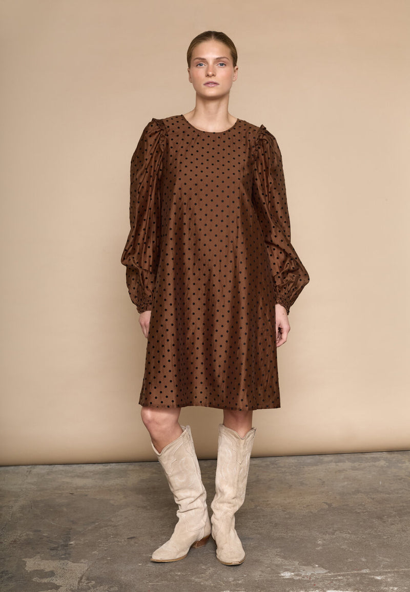 Love & Divine dress with polka dots brown