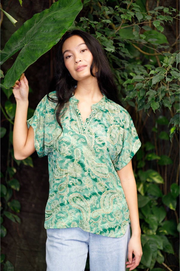 Black Colour Luna Andrea top floral green