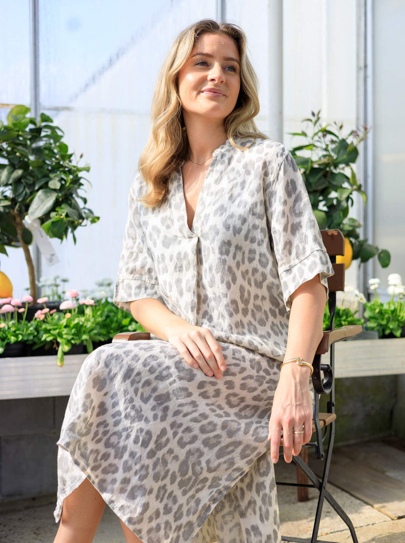 Black Colour Melina long linen dress leo