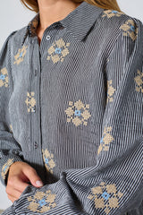 Love & Divine love919 shirt black stripes