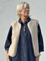 Gaspar Duffy waistcoat champagne