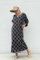 Gaspar Athen print kaftan black