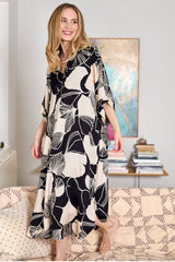 Black Colour Waterlily dress black creme