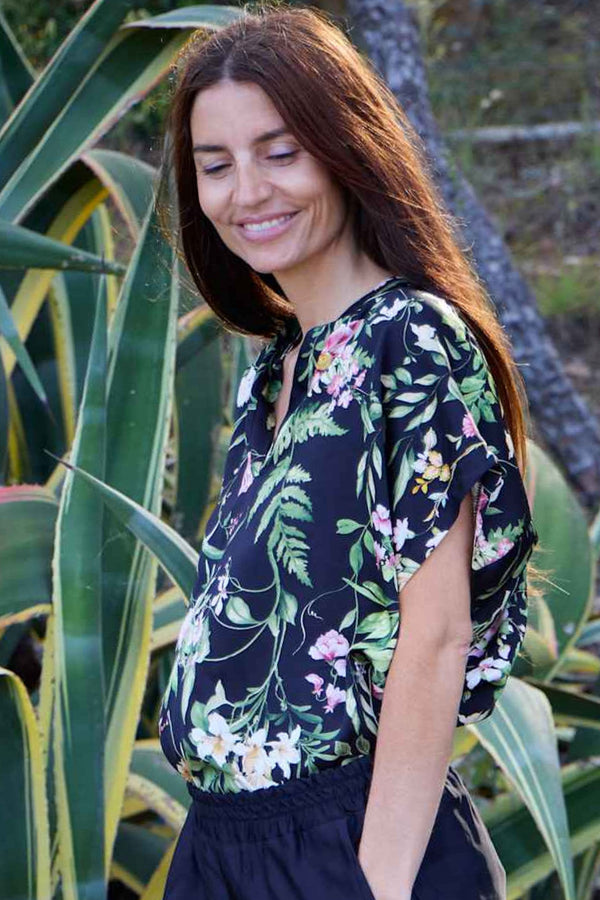 Black Colour Zennia blouse black flower