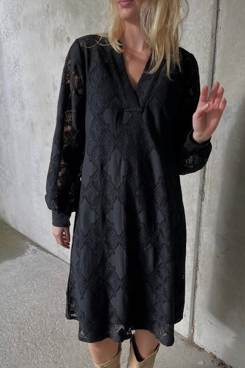 Love & Divine Dress Black