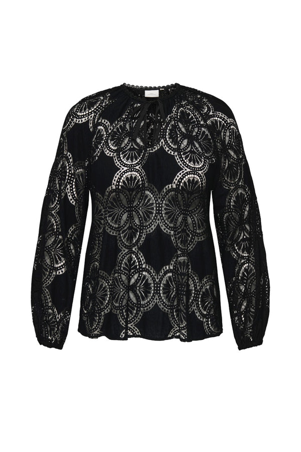 Only Carmakoma Cabanna black lace top