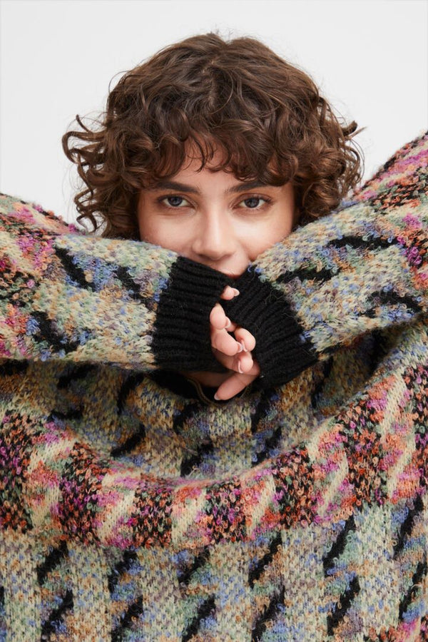 Ichi Betti pullover