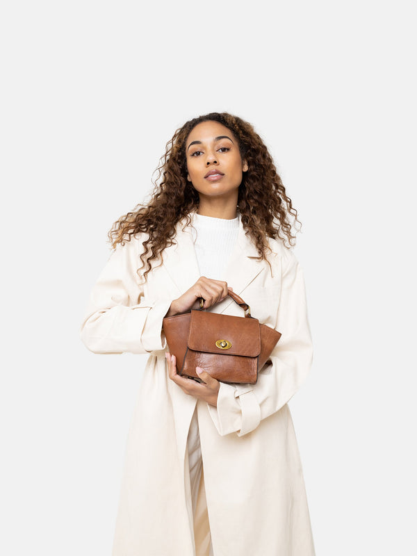 Re:designed Daisy taske walnut small