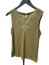 Ofelia Mette top med blonde Ivy/oliven