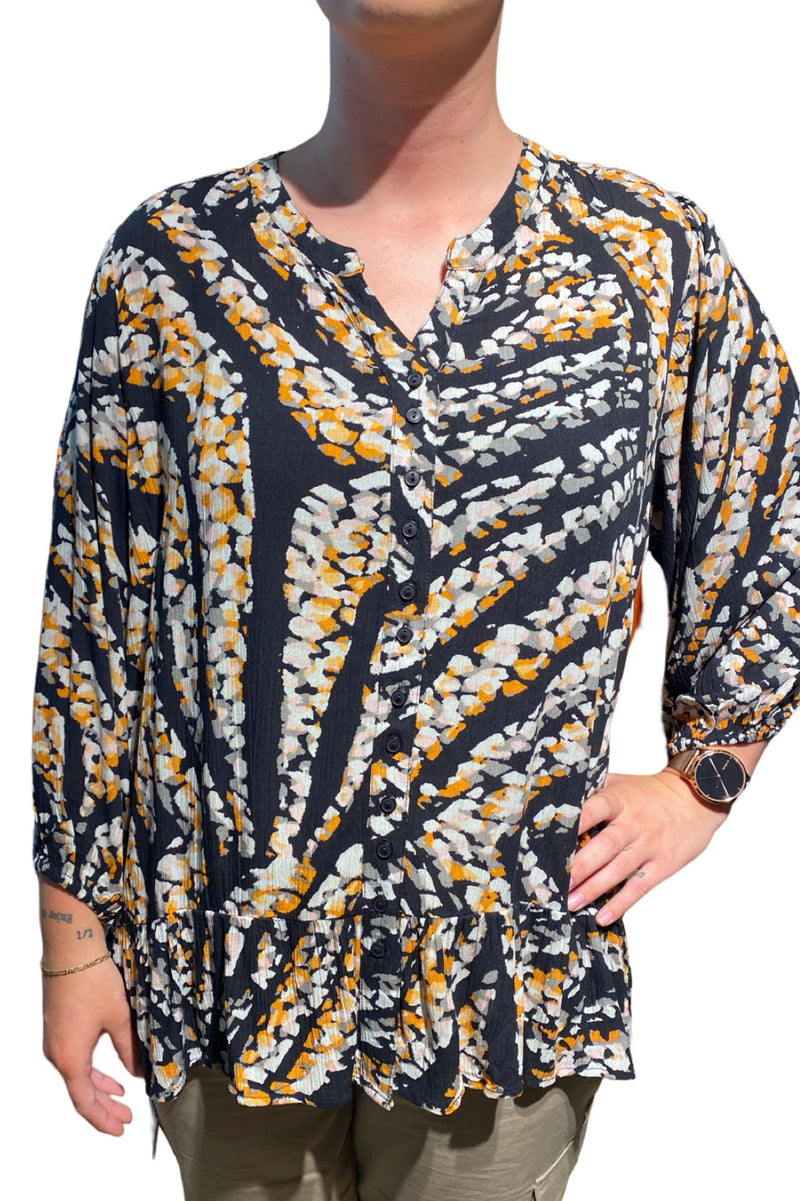 Ofelia Nessa shirt