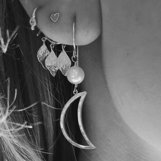STINE A BELLA MOON ØRERING MED PERLE SØLV