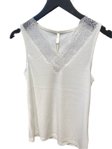 Ofelia Mette top med blonde off white