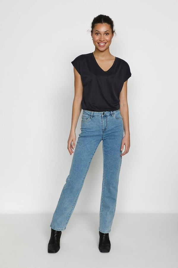 Kaffe Vicky jeans med vidde light blue