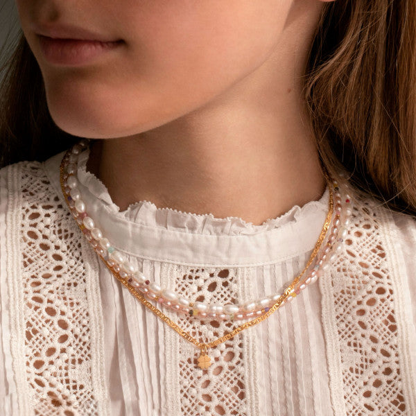 Stine A white pearls and candy stonesnecklace gold