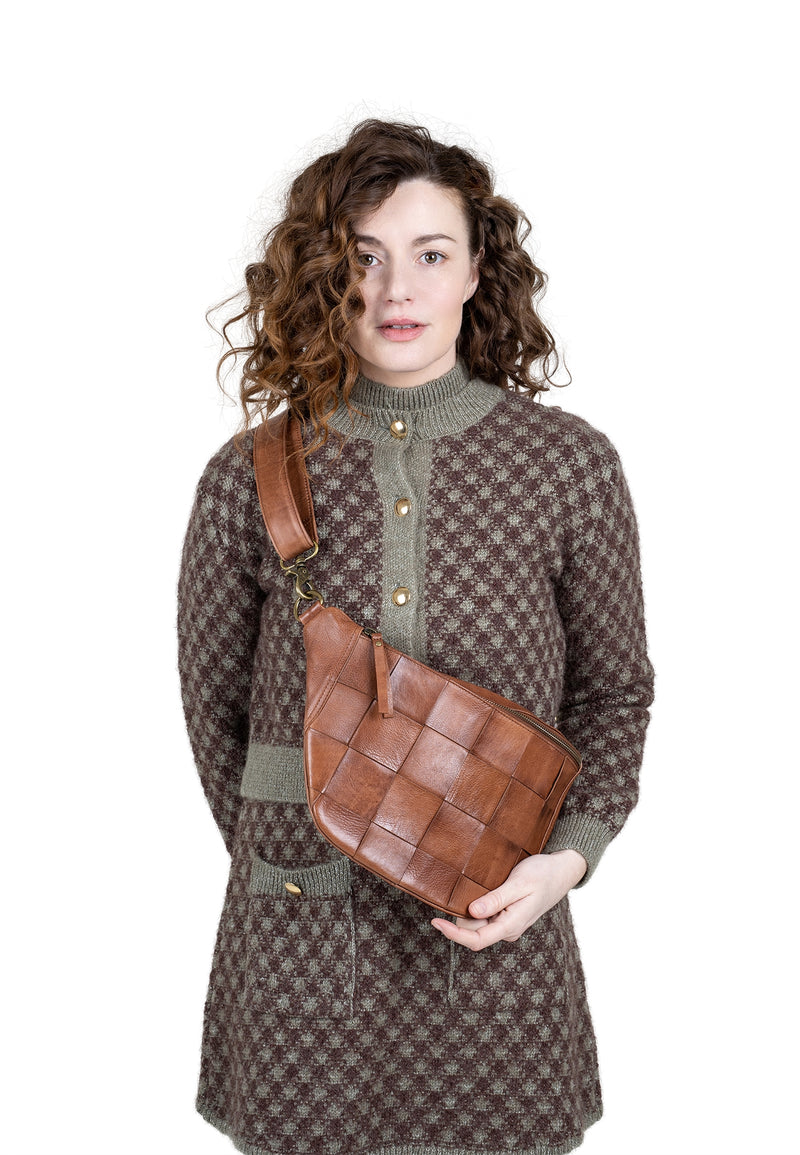 RE:DESIGNED BUMBAG KENDRA WALNUT