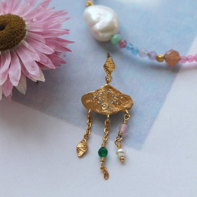 Stine A Ile de L`amour with dancing stones earring