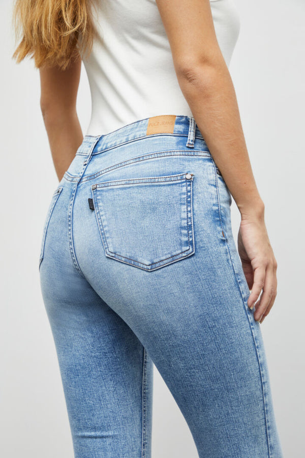 Pulz Joy jeans model Emma