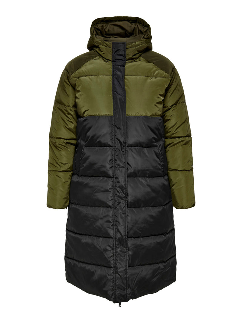 Only Carmakoma Becca Puffer coat sort-army